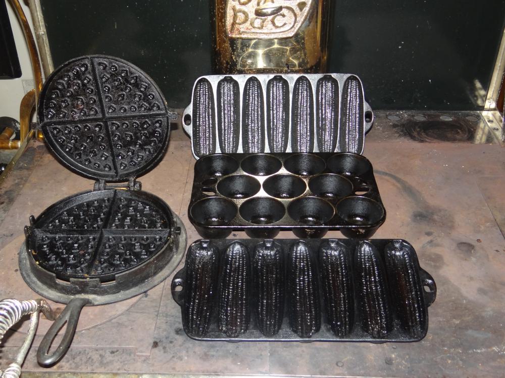 Cast Iron Cookware for the Homestead Kitchen - Off Grid and Free